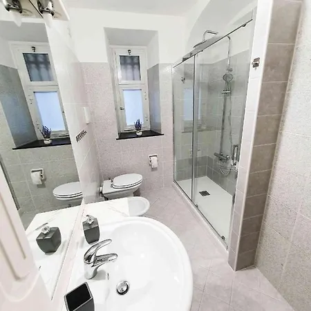 La Casa Dell'arte - The House Of Art