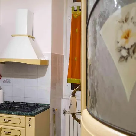 Apartment La Casa Dell'arte - The House Of Art