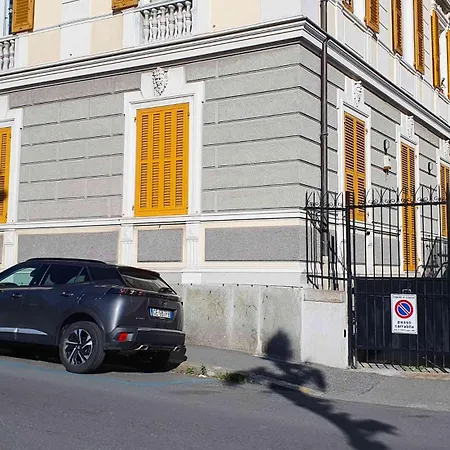 La Casa Dell'arte - The House Of Art Apartment