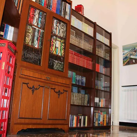 La Casa Dell'arte - The House Of Art Apartment *