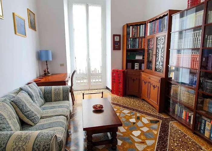 La Casa Dell'arte - The House Of Art * Genua