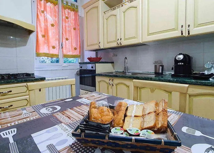 La Casa Dell'arte - The House Of Art * Genua