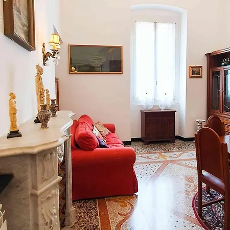 아파트 La Casa Dell'arte - The House Of Art *