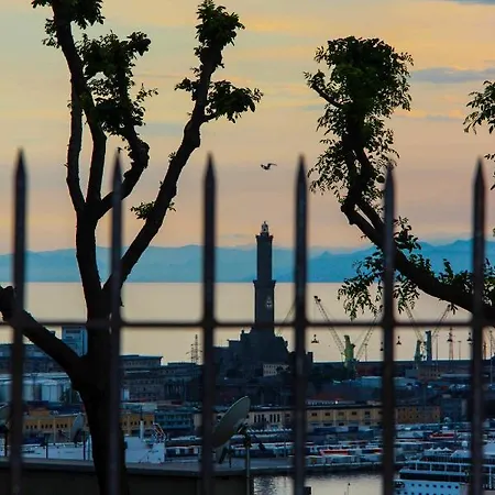 Apartment La Casa Dell'arte - The House Of Art Genoa