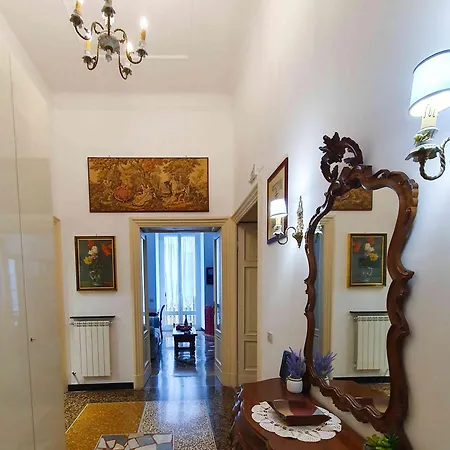 Apartment La Casa Dell'arte - The House Of Art *